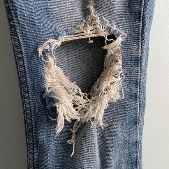 ABERCROMBIE & FITCH MOM JEANS - Picture 4 of 7